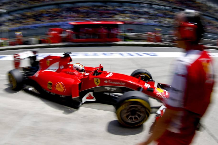 Gran Premio di Formula 1 a Shanghai. Vettel 3 tempo su Ferrari (Epa)
